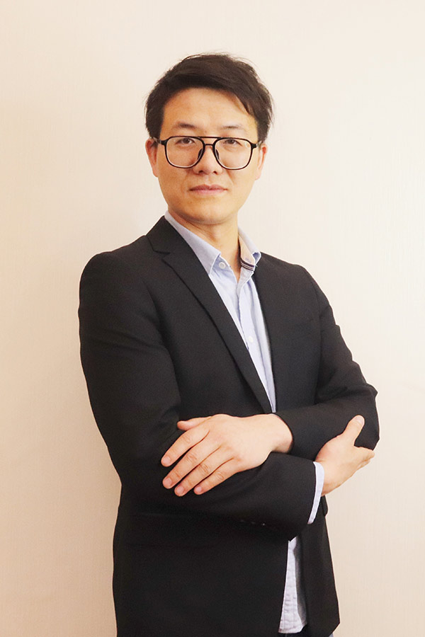 黄陵李林科 本科学历,毕业于西安石油大学
