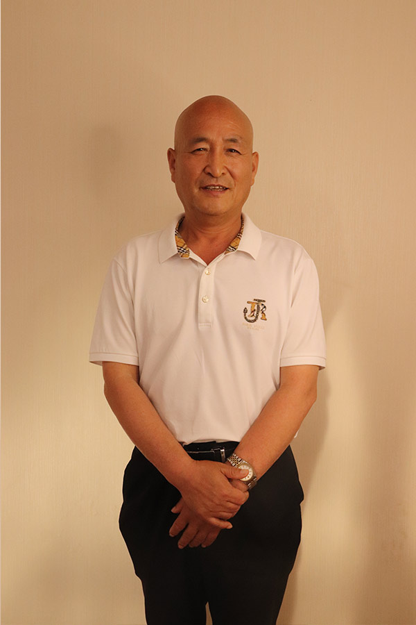 黄陵杨养民 本科学历，毕业于陕西师范大学